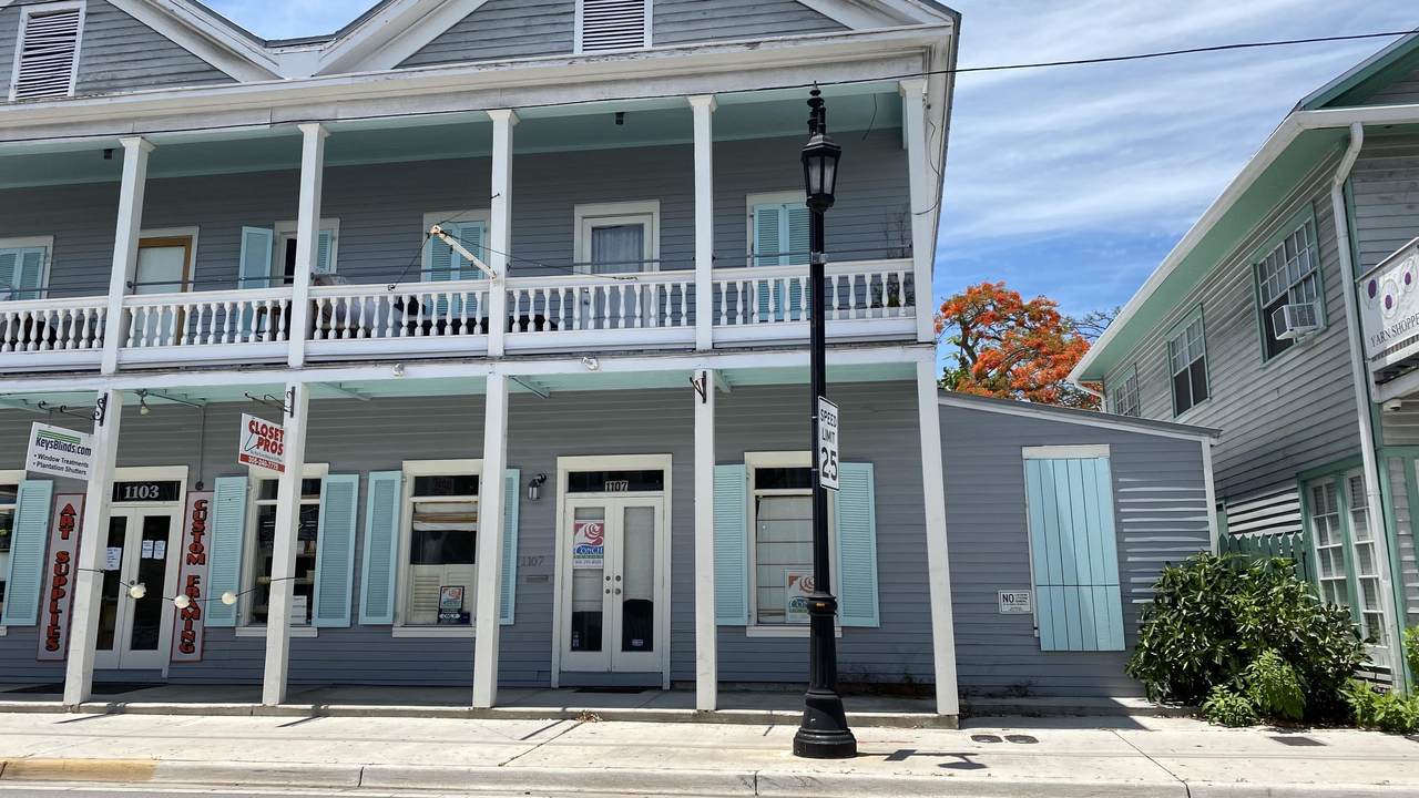 1107 Truman Avenue - Photo 1