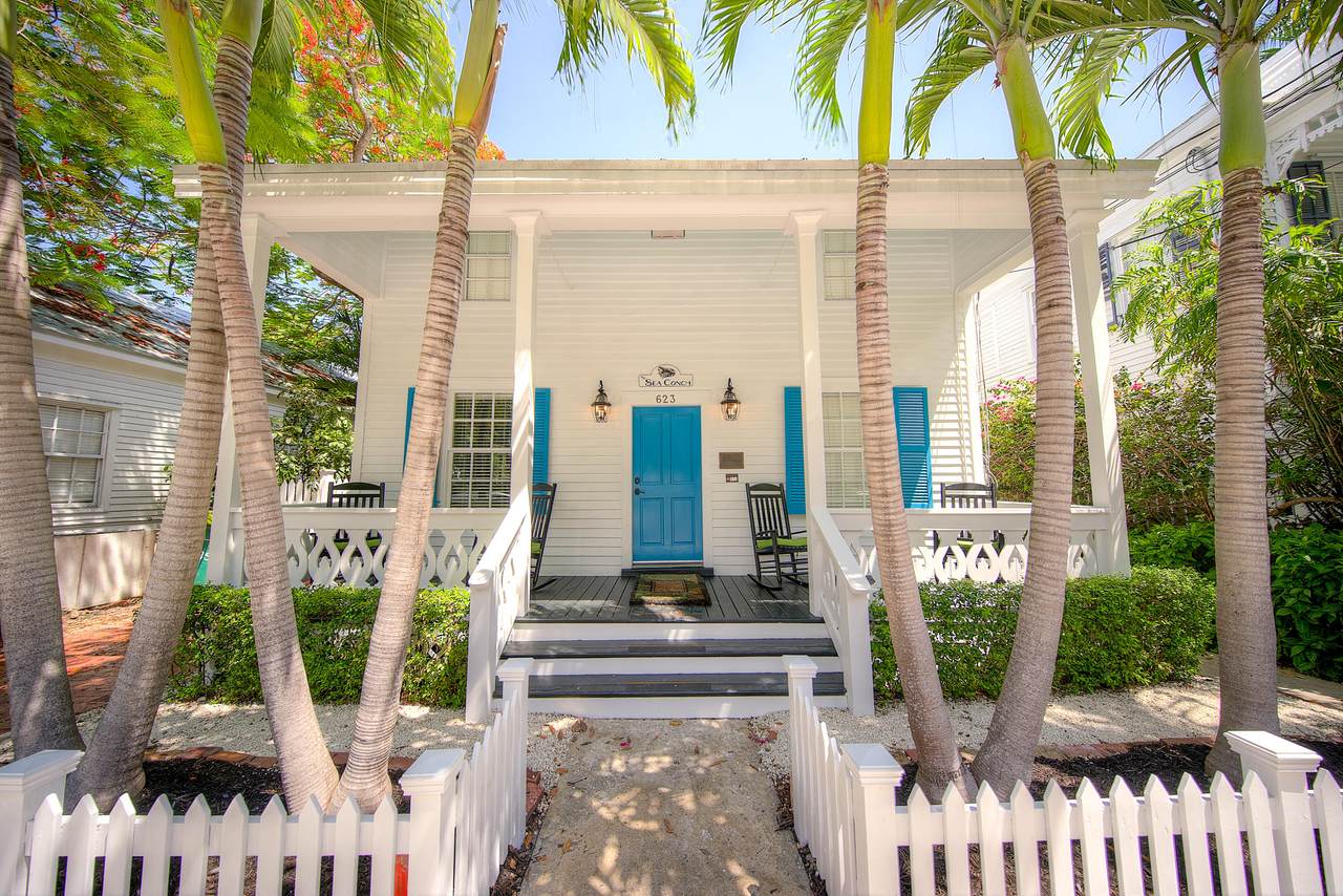 623 Southard Street - Photo 1