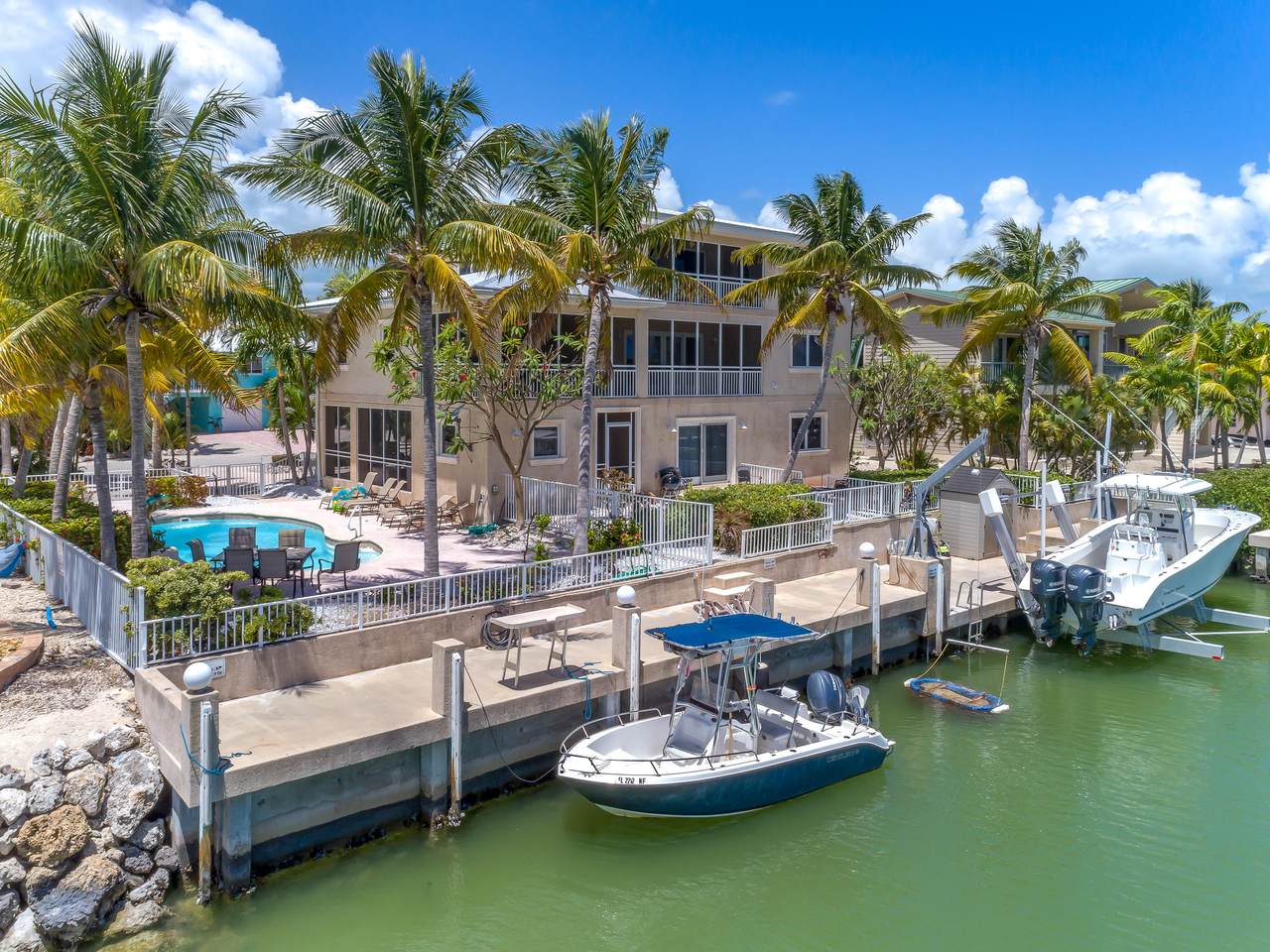 222 Anglers Drive - Photo 1