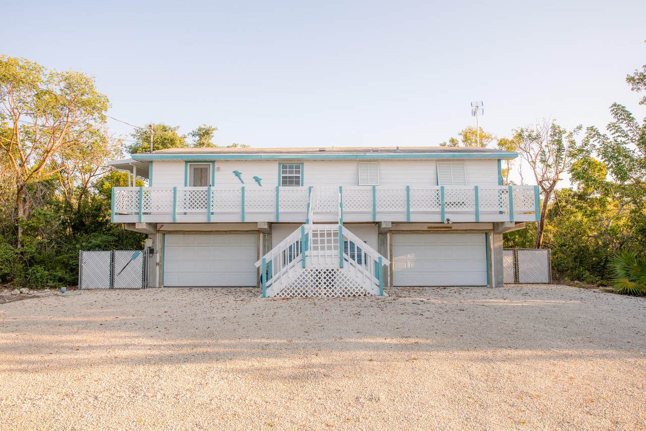 126 Valois Boulevard - Photo 1