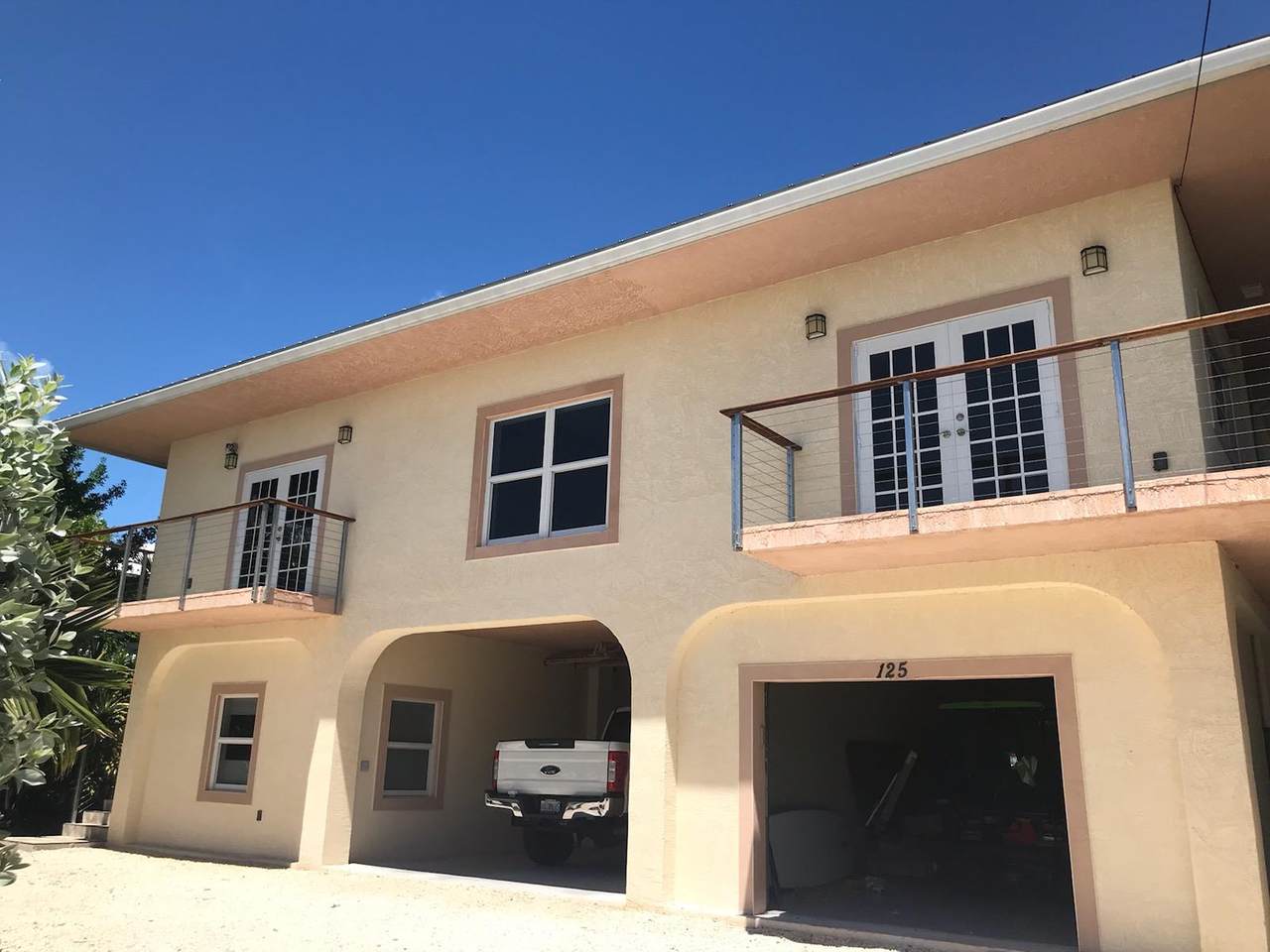 125 Venetian Drive - Photo 1