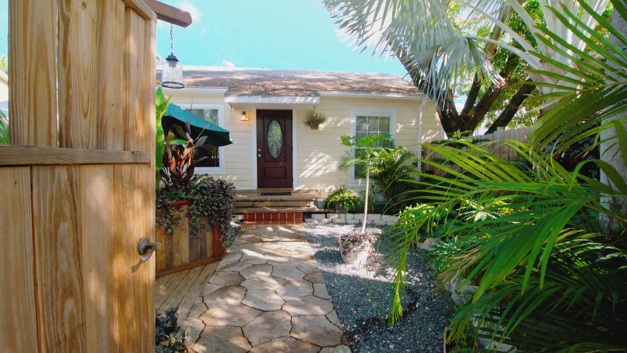 2429 Fogarty Avenue - Photo 1