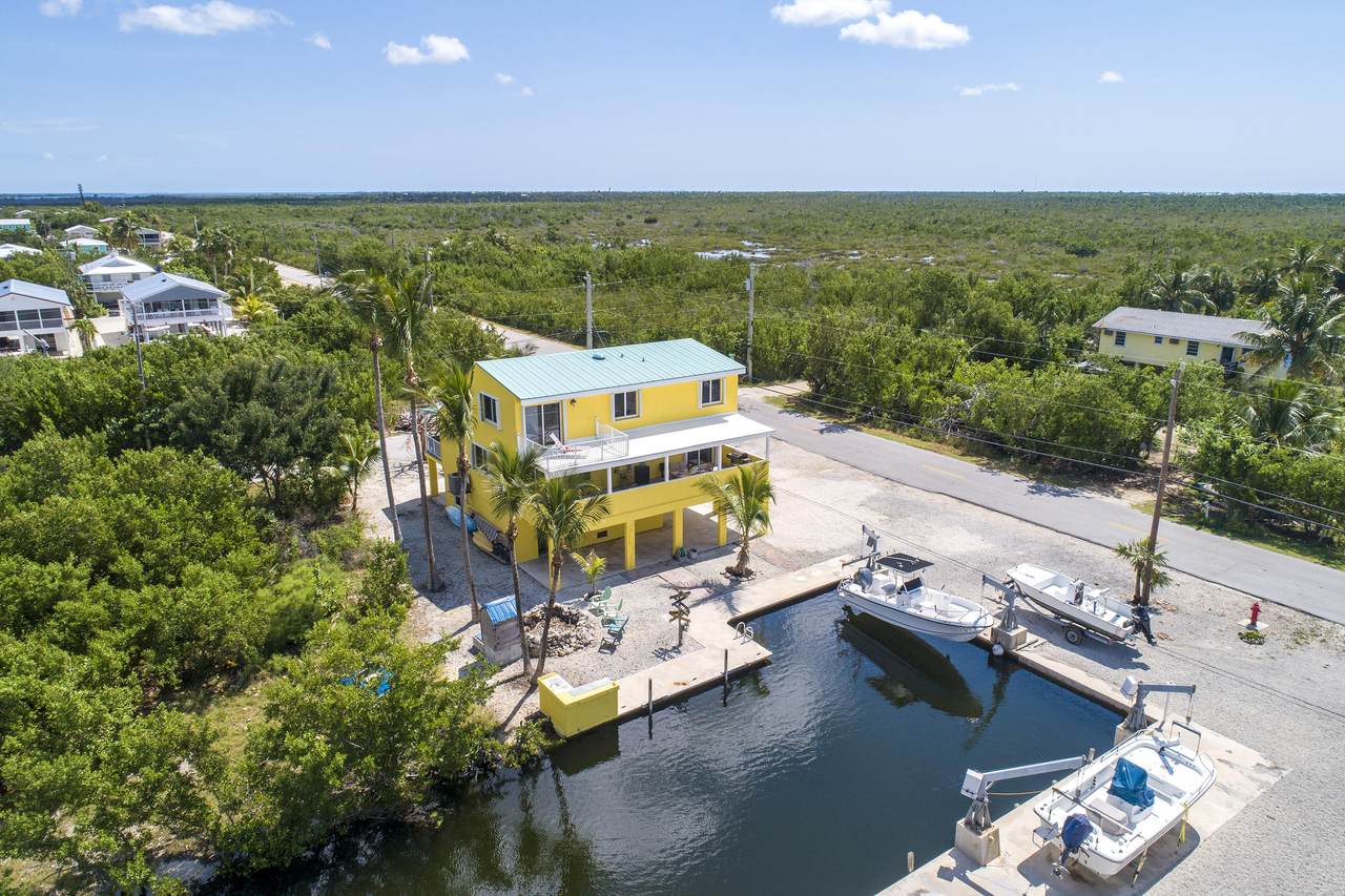 3606 Gulfstream Street - Photo 1