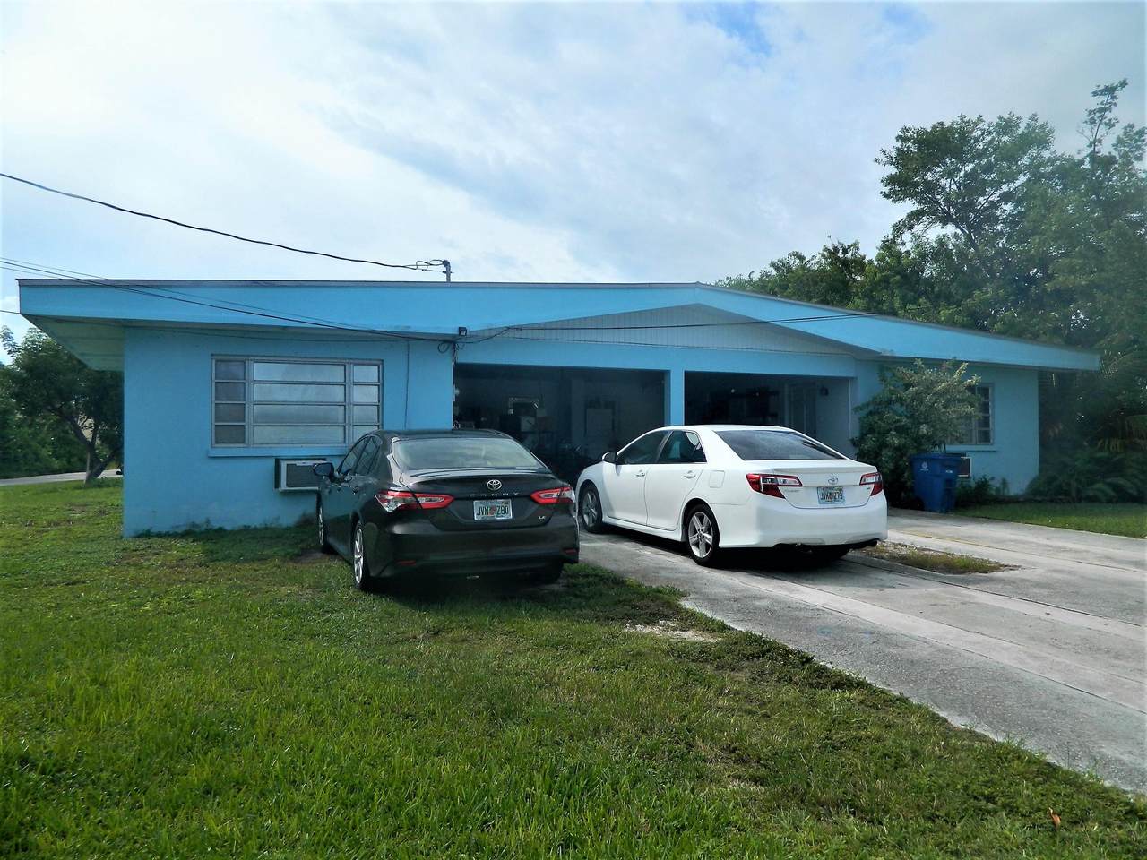 21076 Hamilton Avenue - Photo 1