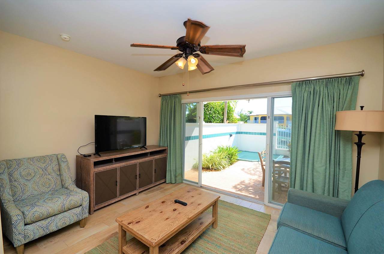 7025 Harbor Village Drive - Photo 1