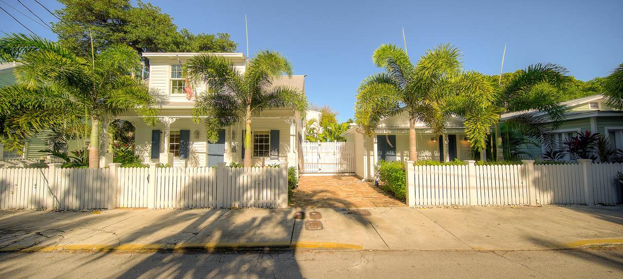 711 Olivia Street - Photo 1