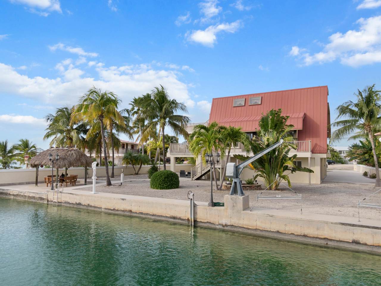 680 Cruikshank Isle - Photo 1