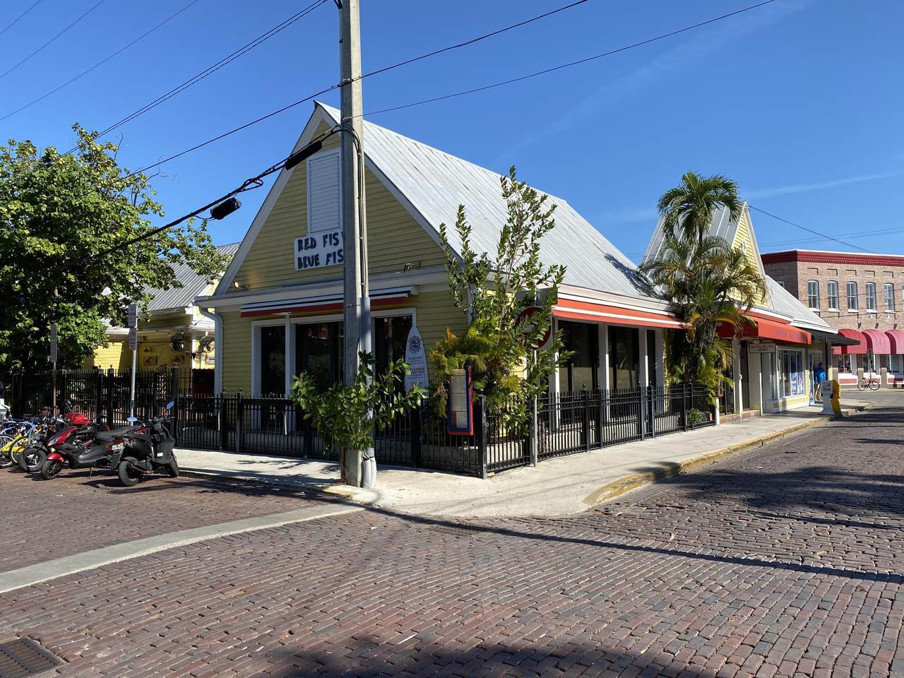 407 Front Street - Photo 1