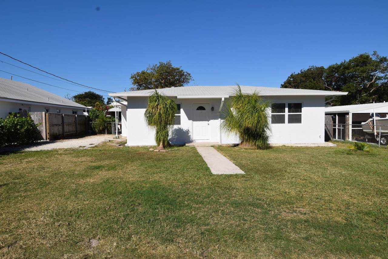235 2Nd Road - Photo 1