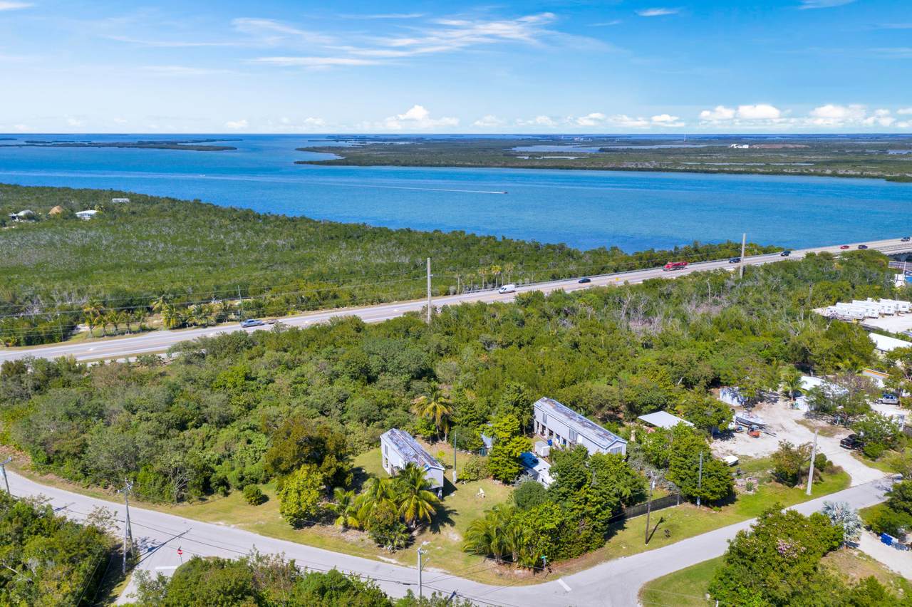 91 State Road 939 - Photo 1