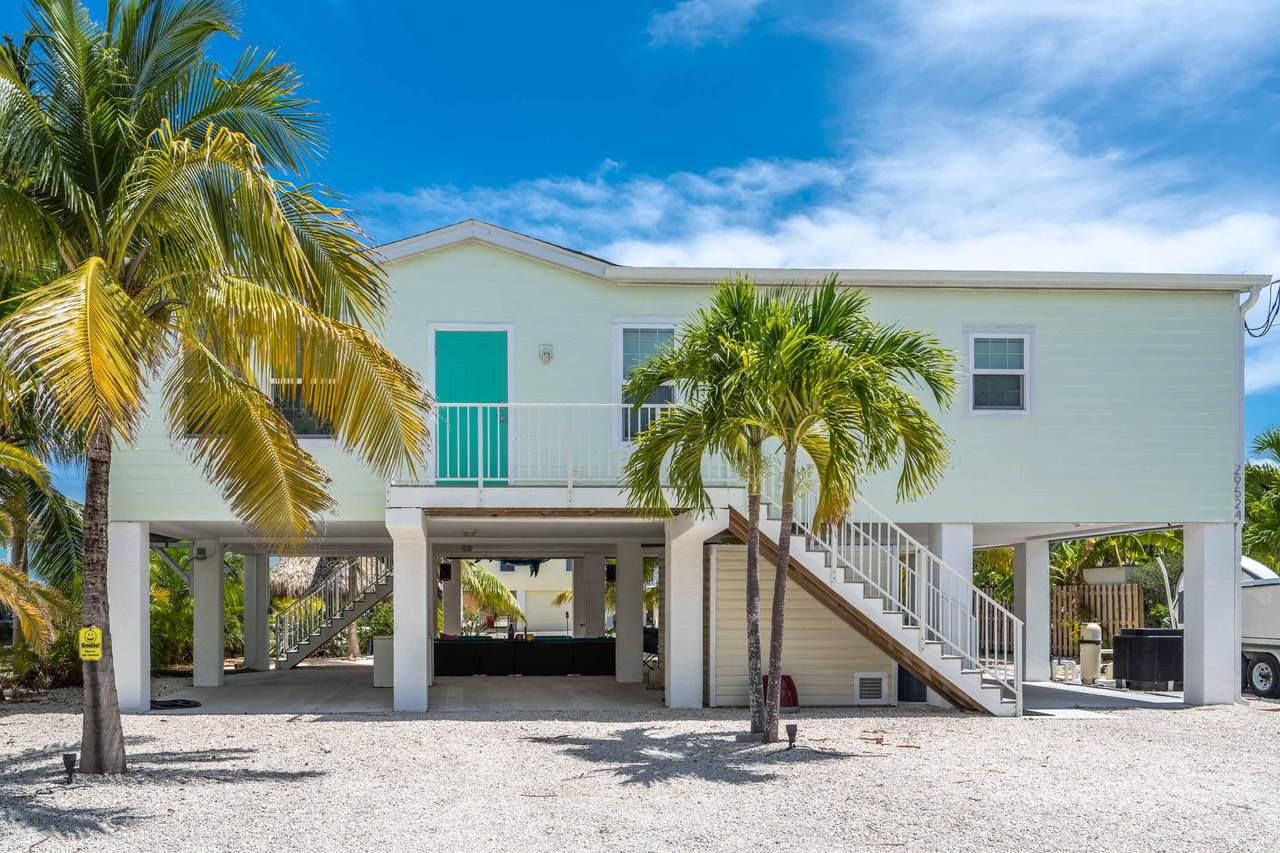 29524 Flying Cloud Avenue - Photo 1