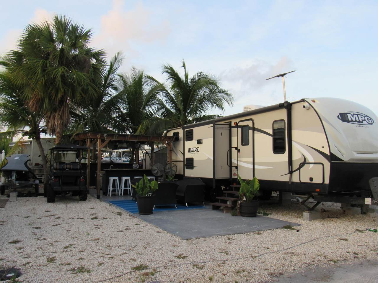 325 Calusa Street - Photo 1