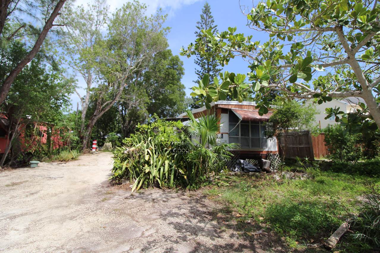 214 Trinidad Road - Photo 1