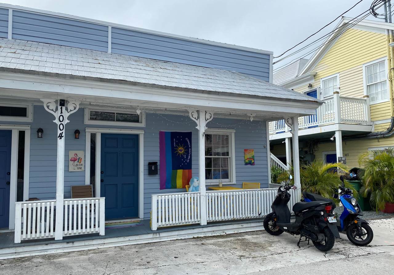1004 Watson Street - Photo 1
