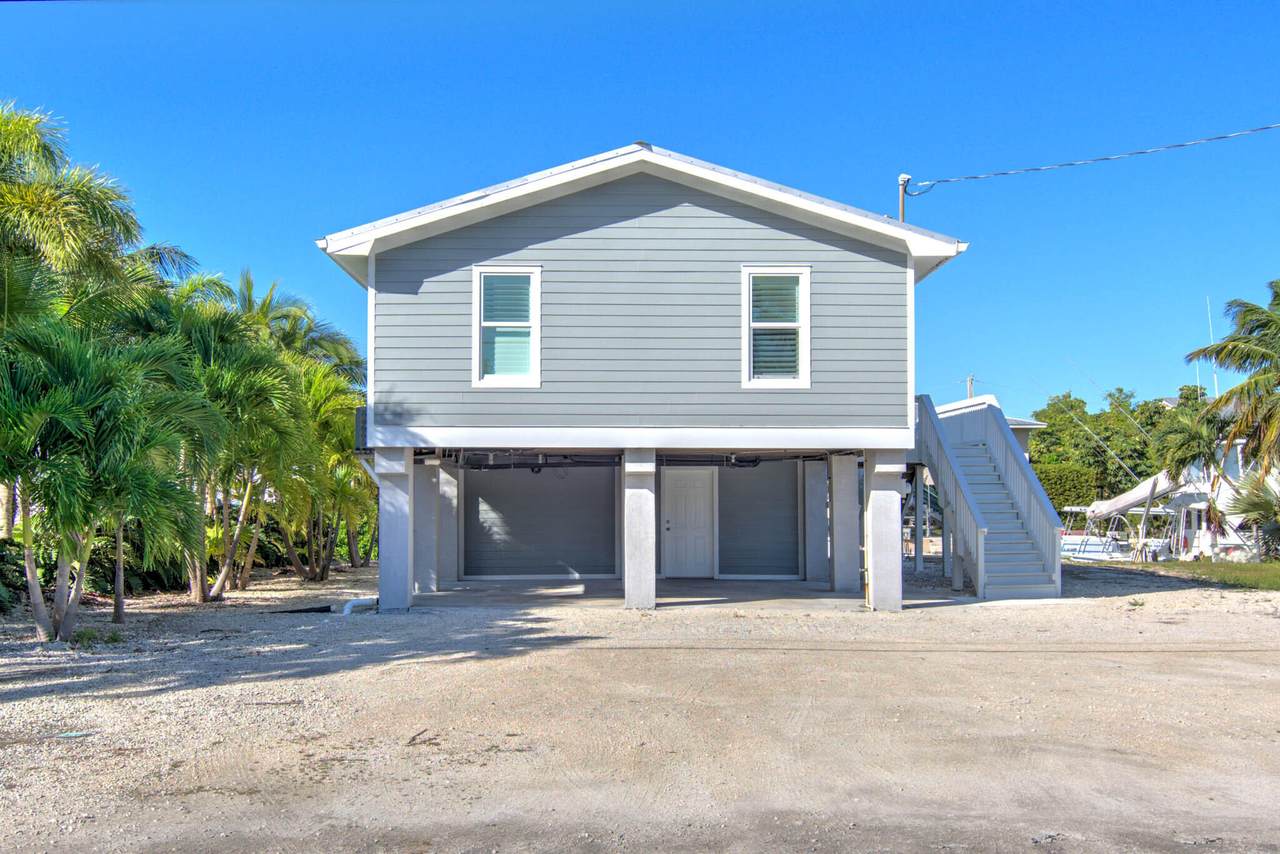 17 Emerald Drive - Photo 1