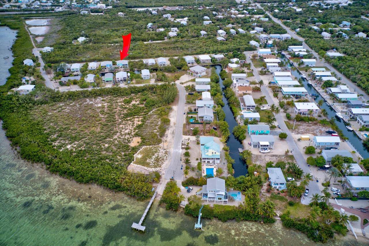 27225 Mariposa Road - Photo 1