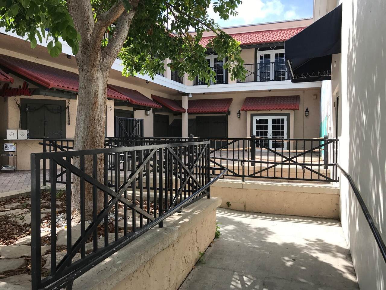 524 Front Street - Photo 1