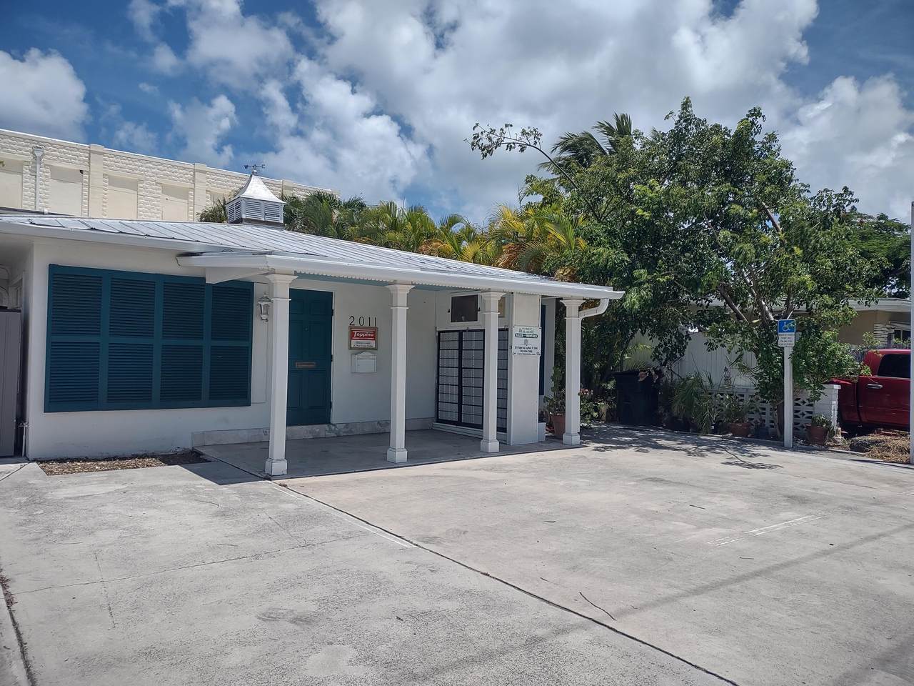 2011 Flagler Avenue - Photo 1