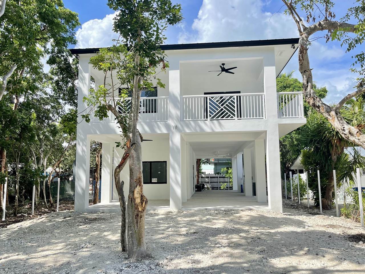 118 Harry Harris Drive - Photo 1
