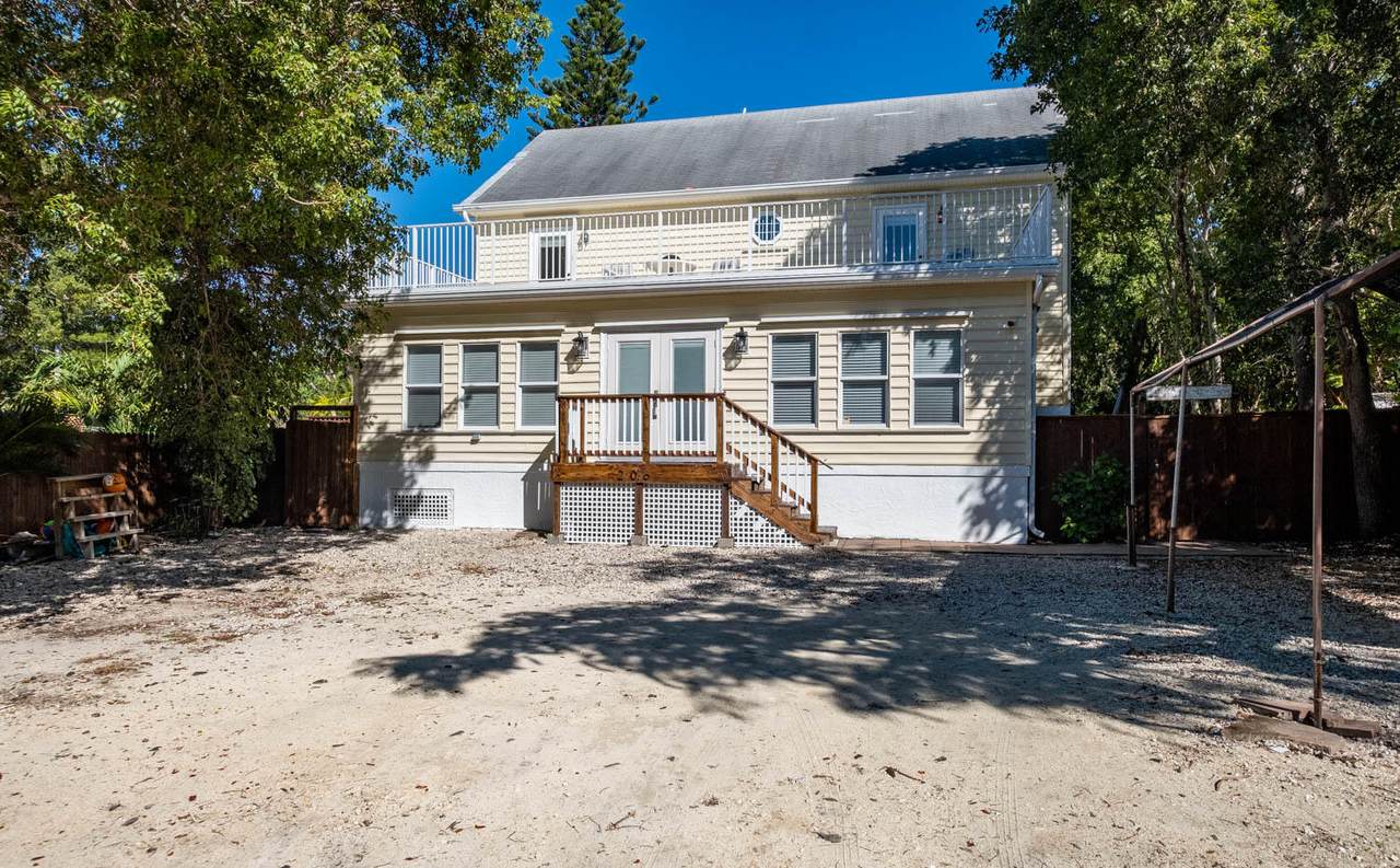 206 Trinidad Road - Photo 1