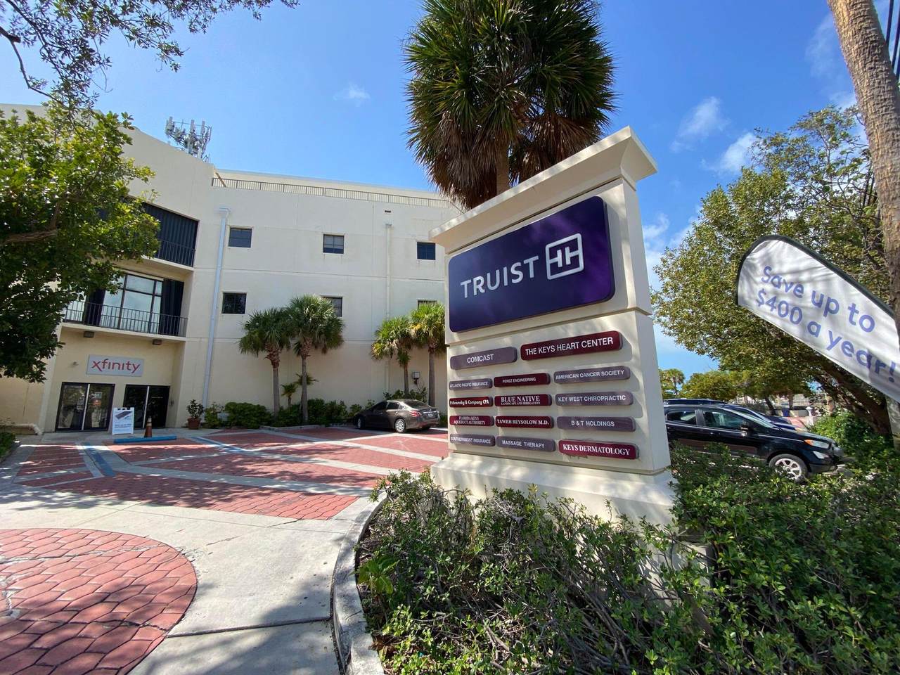 1010 Kennedy Drive - Photo 1