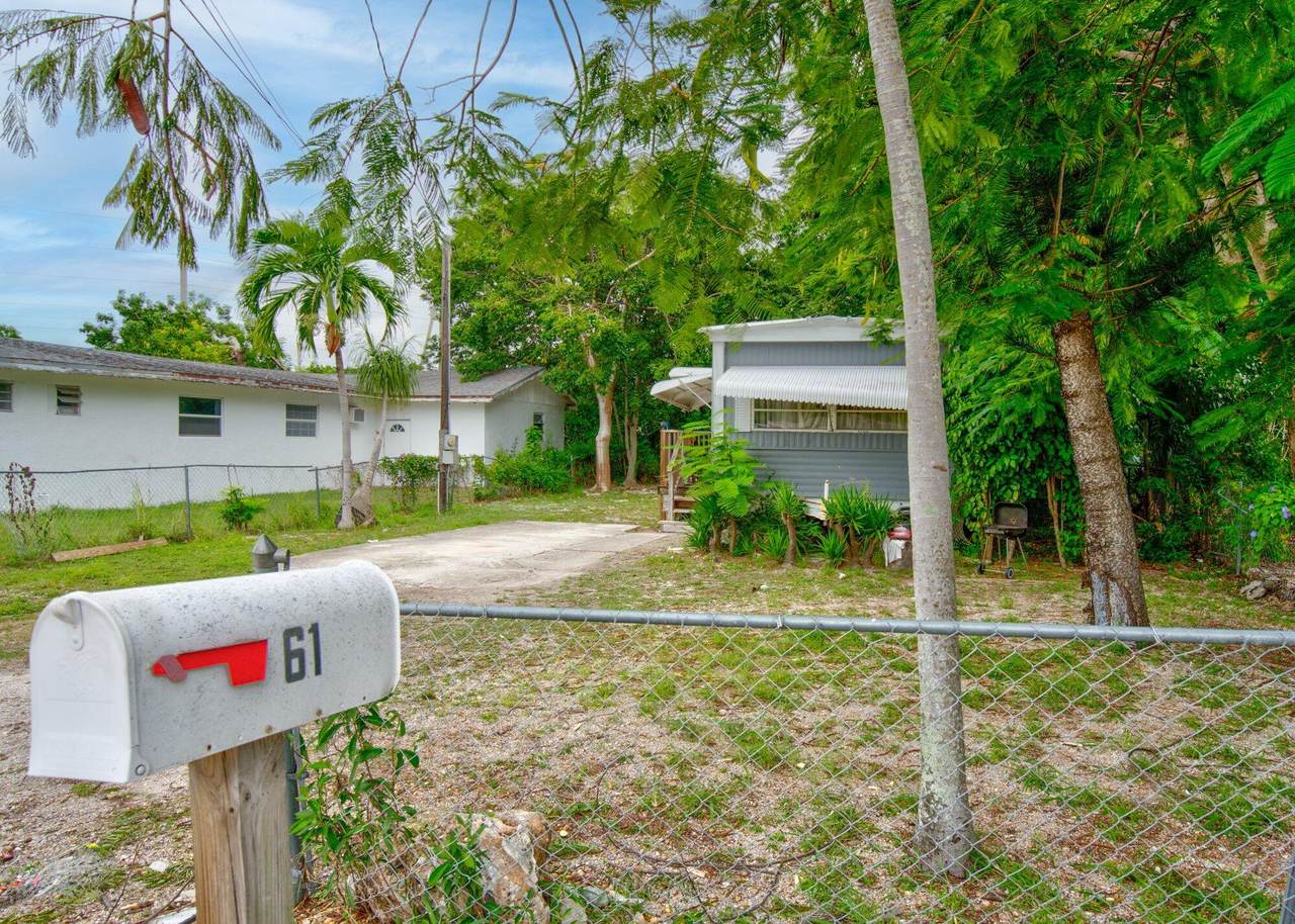 61 Hibiscus Lane - Photo 1