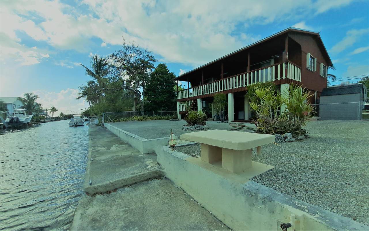 22964 Anne Bonny Lane - Photo 1