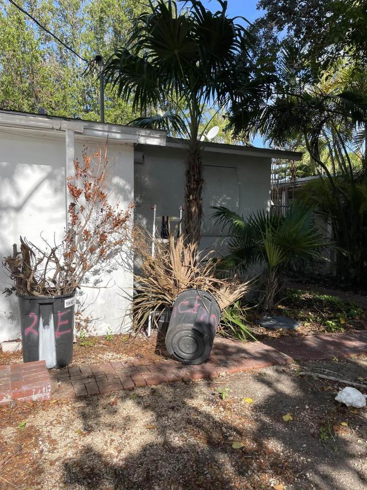 1716 Laird Street - Photo 1