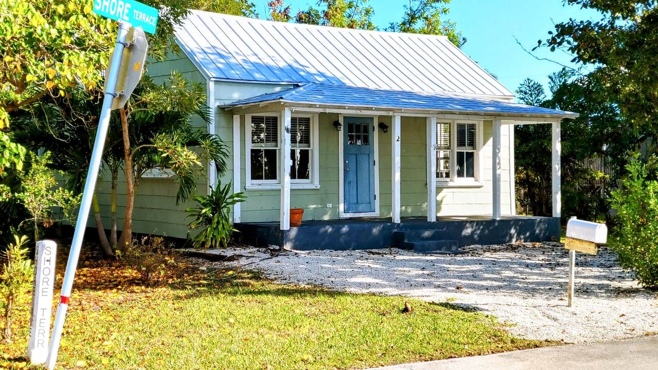 2 Shore Terrace - Photo 1