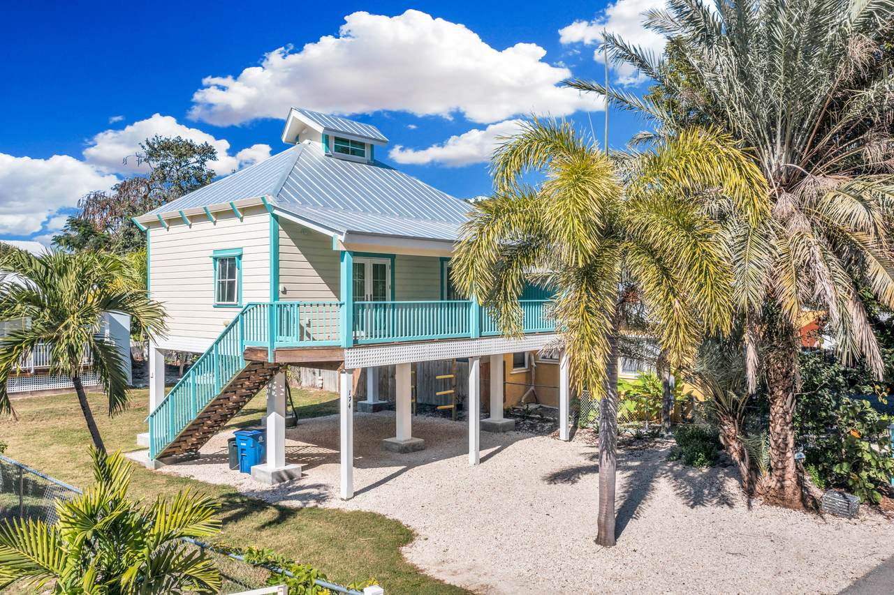 174 Atlantic Circle Drive - Photo 1