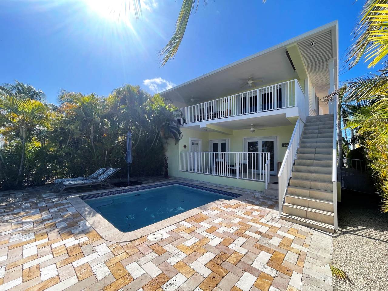550 9th Street - Photo 1