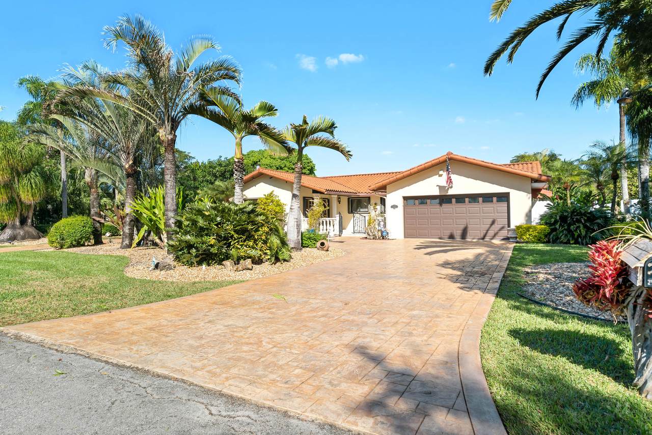 16901 278th Street - Photo 1