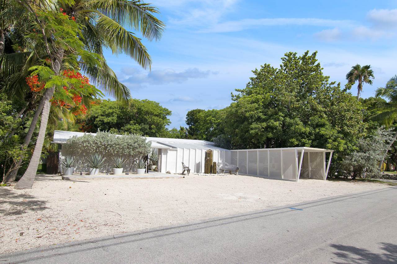 128 Ridge Road - Photo 1