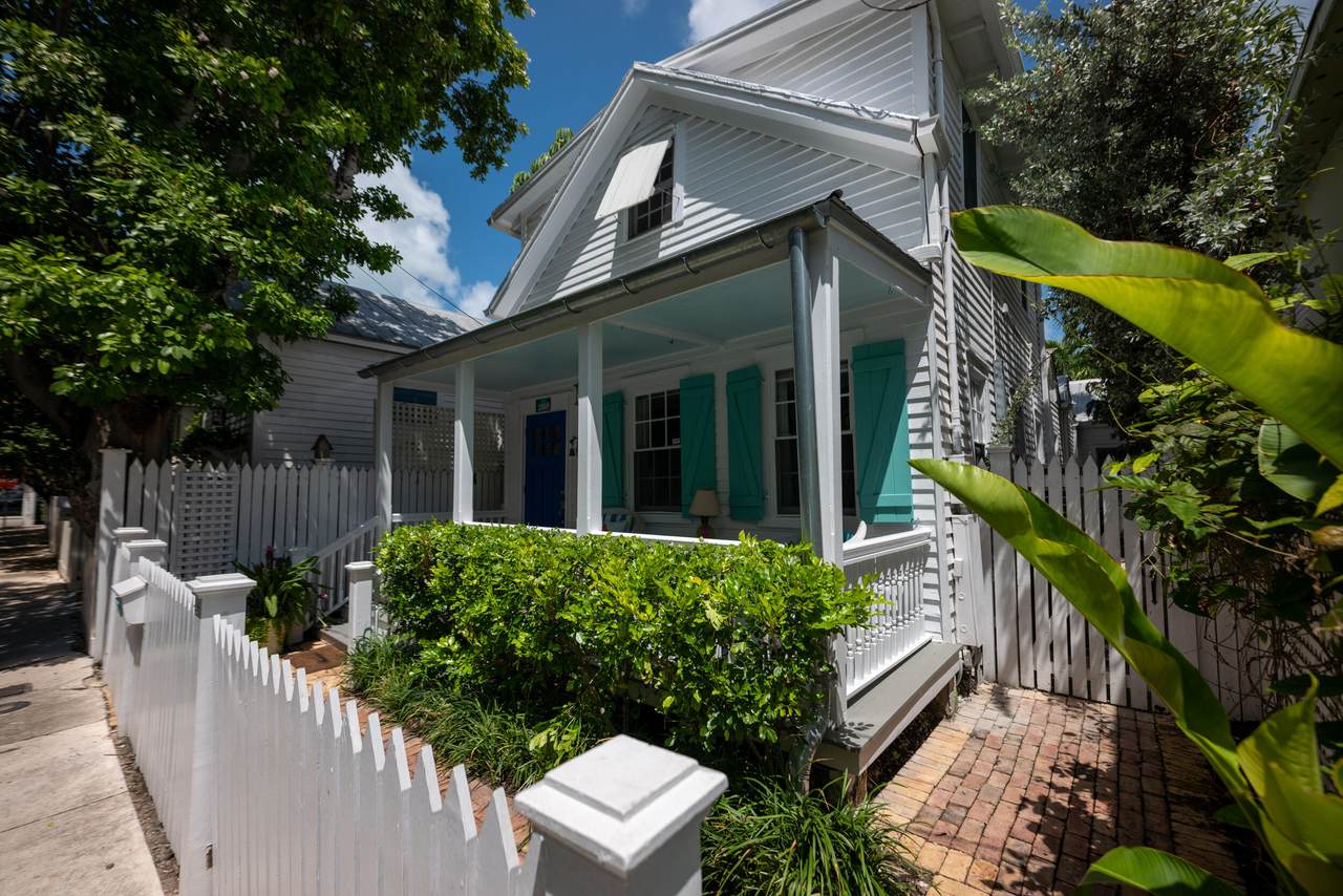 1109 Stump Lane - Photo 1