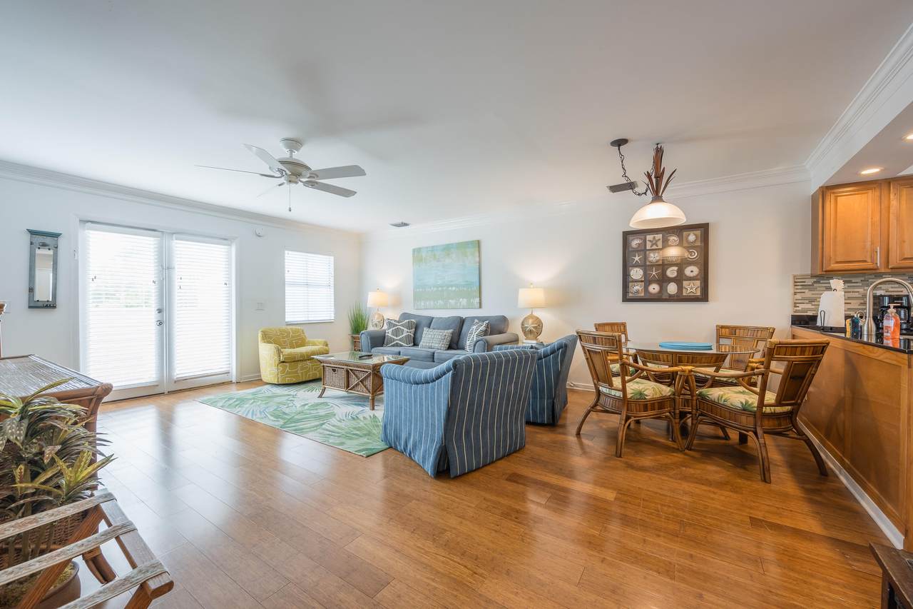 1075 Duval Street - Photo 1
