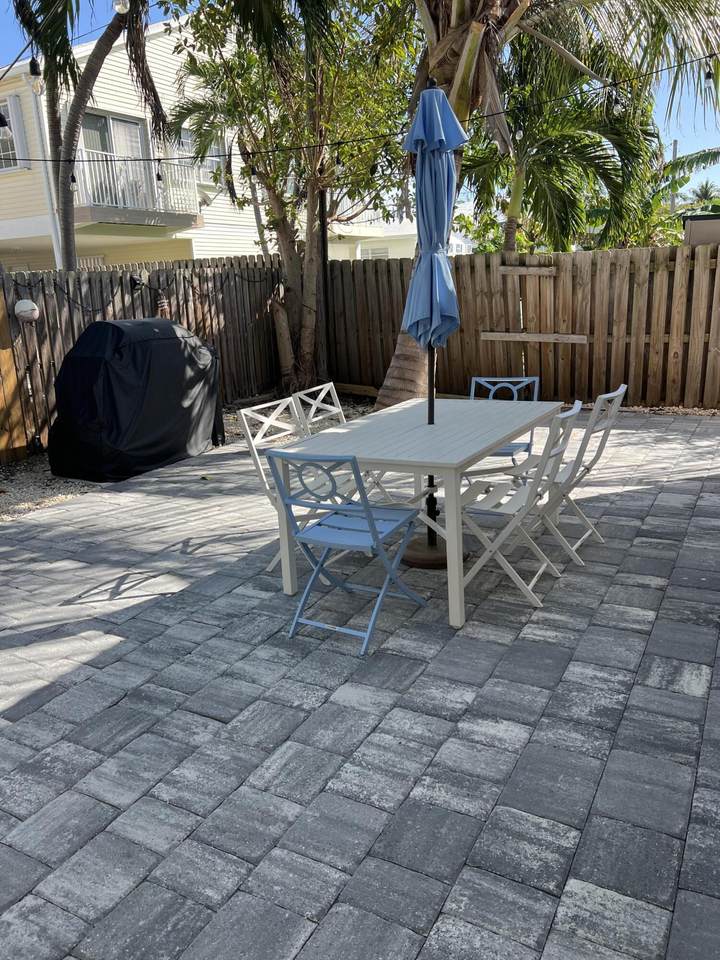 https://bt-photos.global.ssl.fastly.net/flkeys/1280_boomver_1_611157-2.jpg