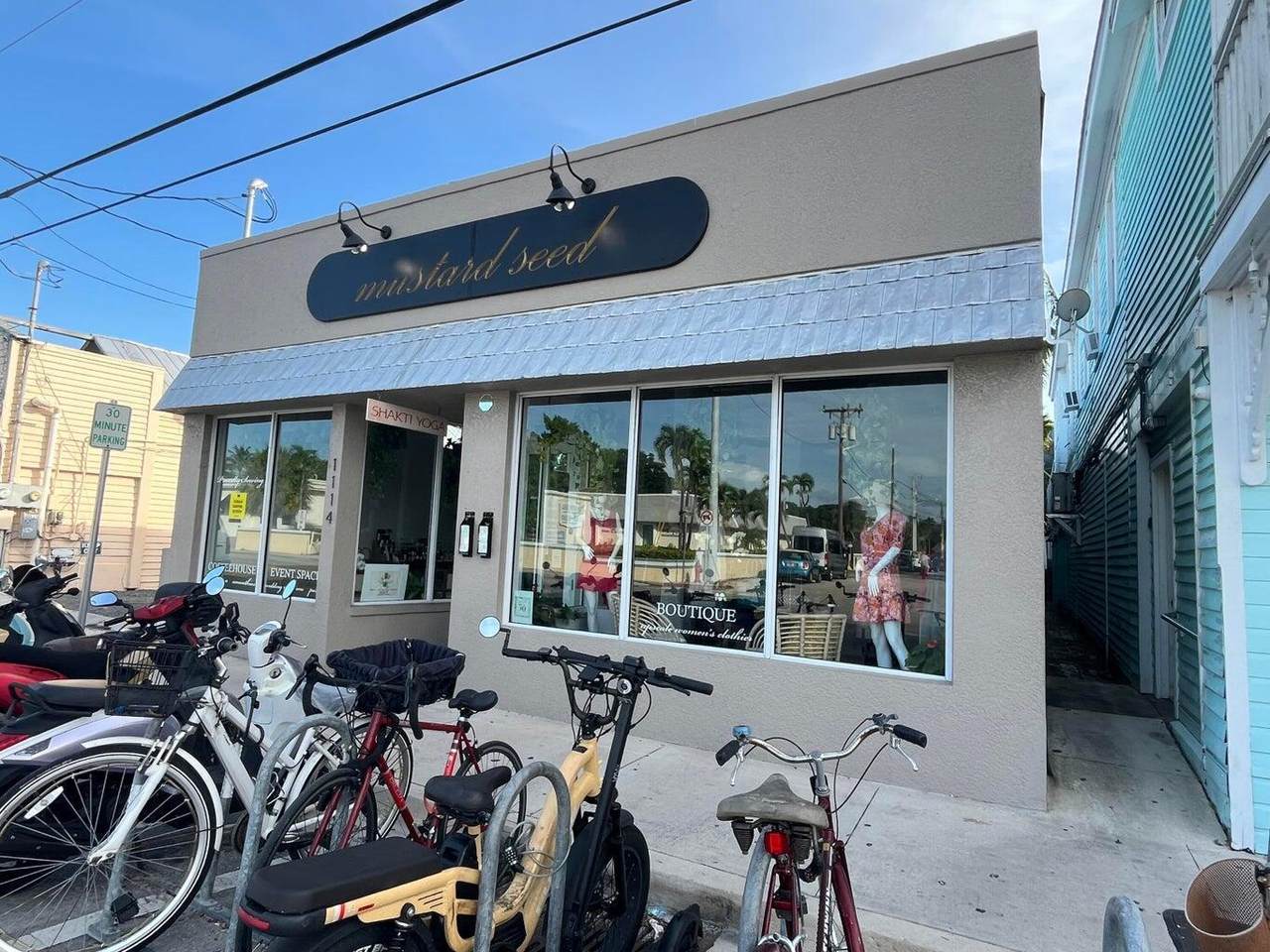 1114 White Street - Photo 1