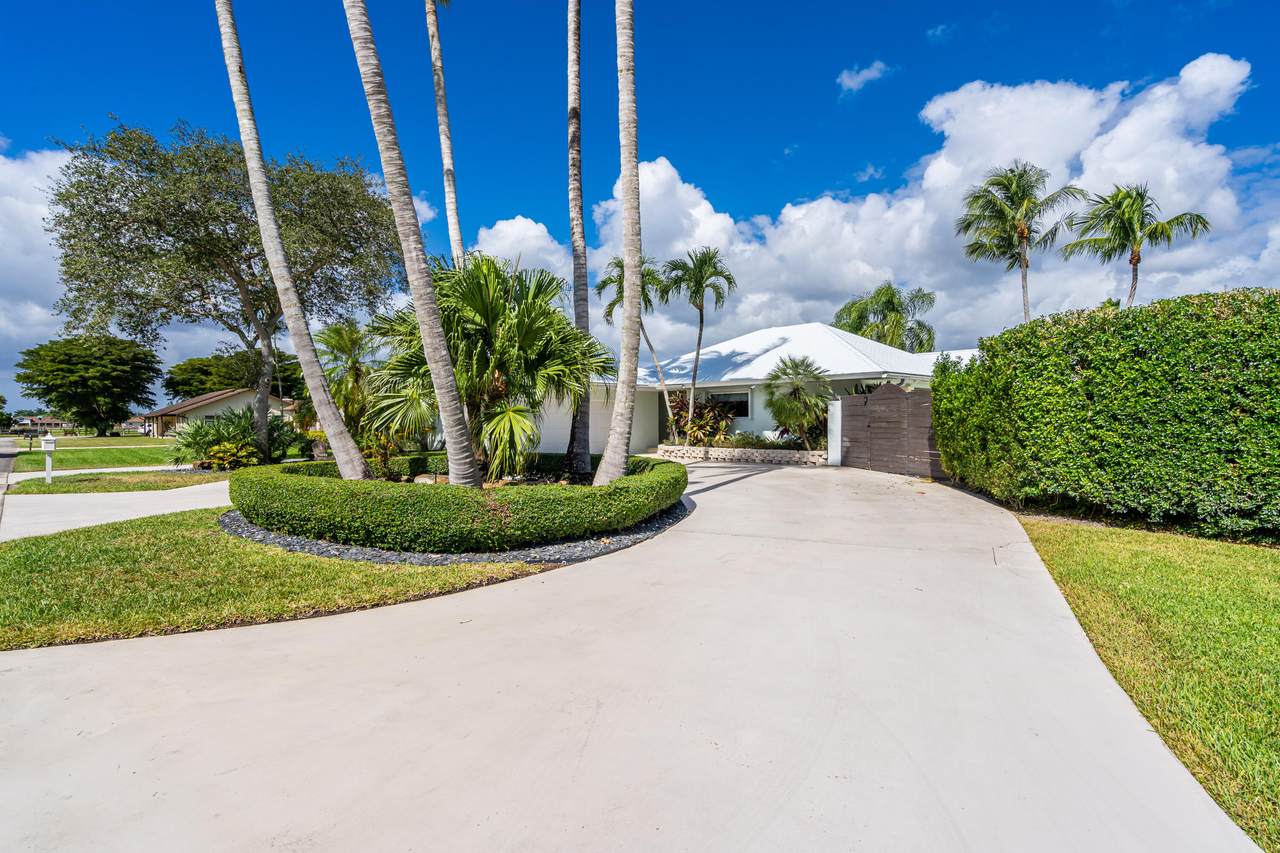 16941 278 Street - Photo 1