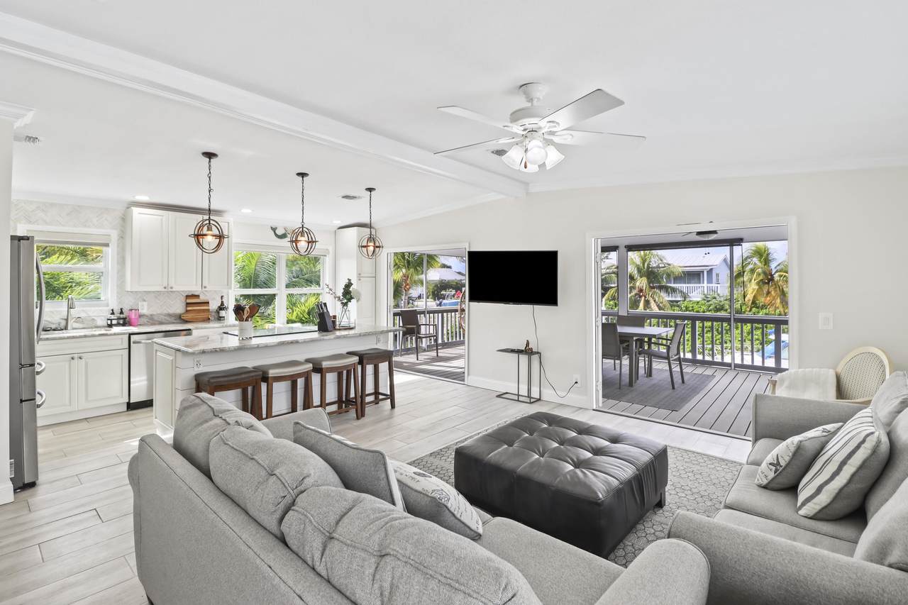 17 Emerald Drive - Photo 1