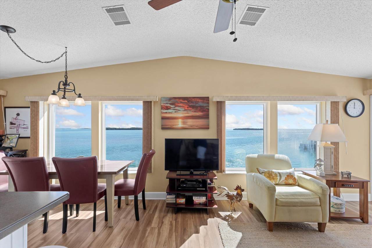 701 Spanish Main Drive - Photo 1