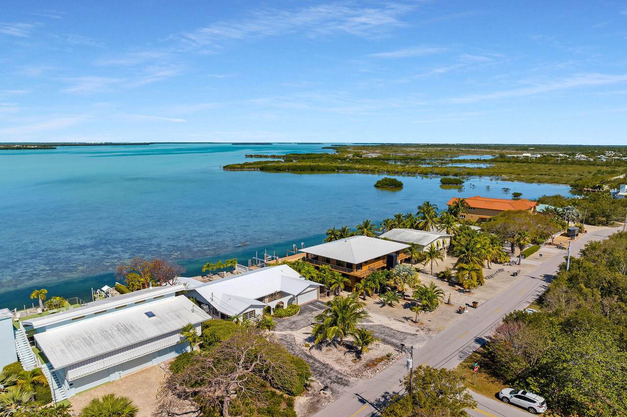 https://bt-photos.global.ssl.fastly.net/flkeys/1280_boomver_1_614679-2.jpg