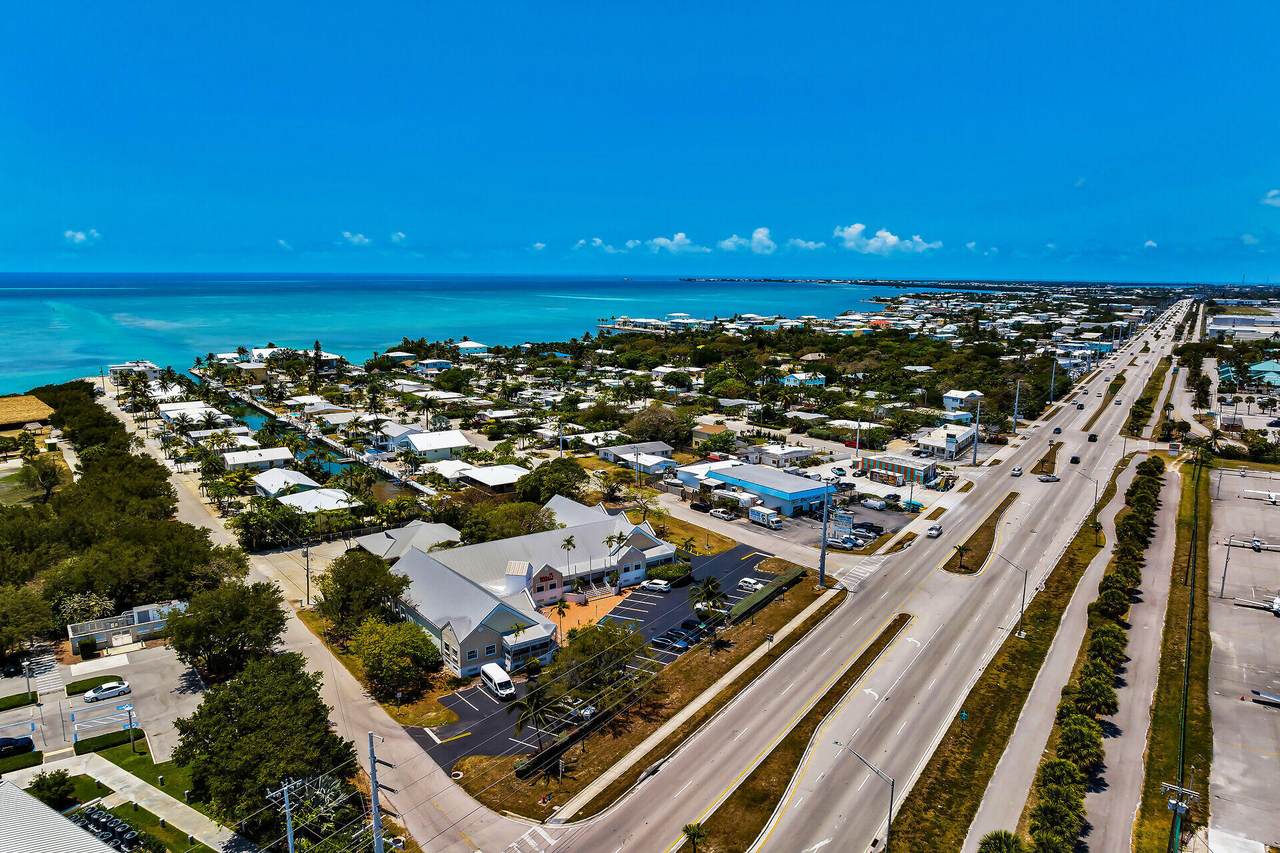 https://bt-photos.global.ssl.fastly.net/flkeys/1280_boomver_1_614922-2.jpg