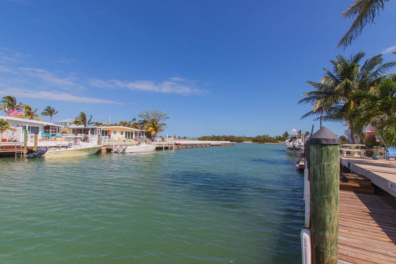 https://bt-photos.global.ssl.fastly.net/flkeys/1280_boomver_1_615206-2.jpg