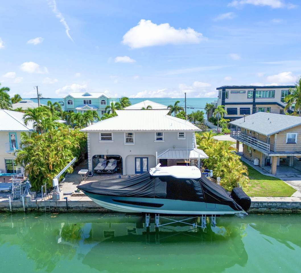 229 Caribbean Drive - Photo 1