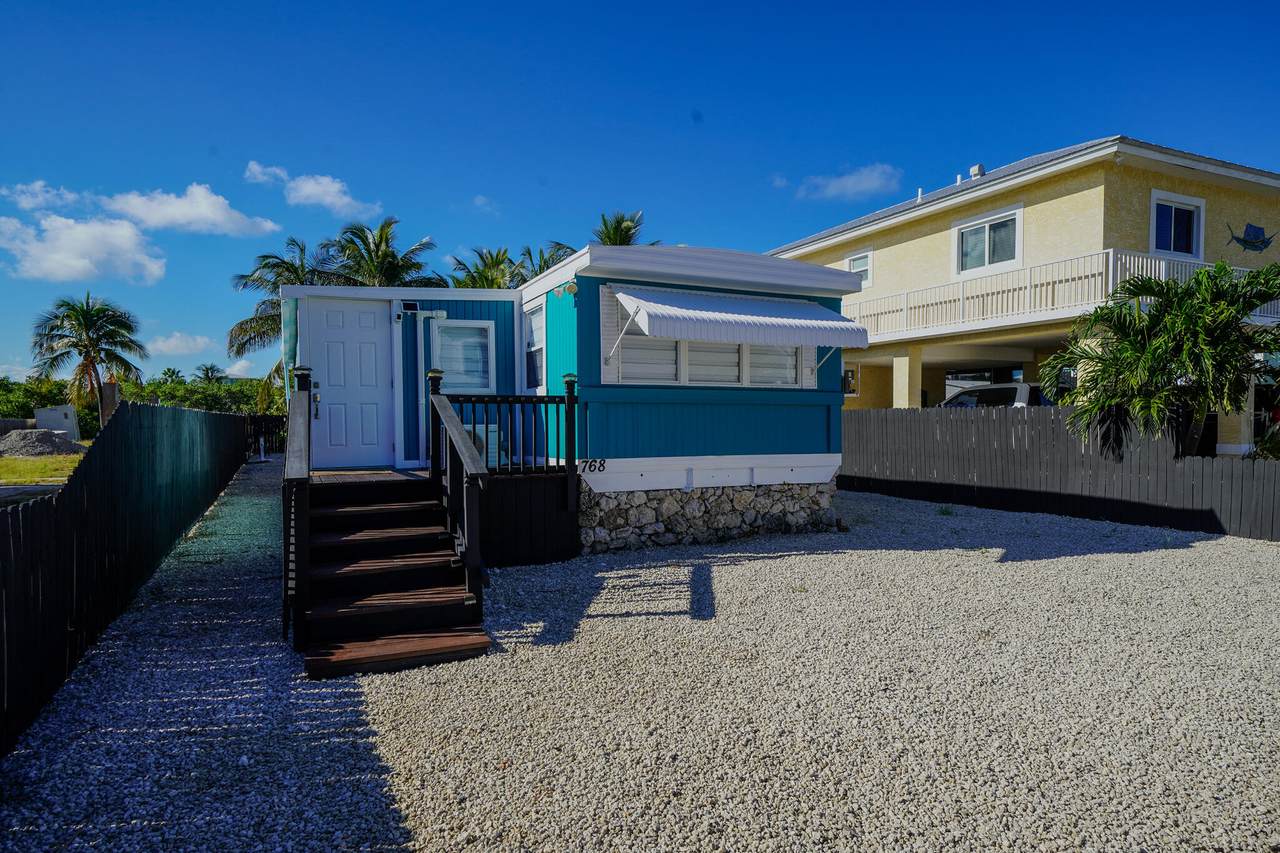 768 Michael Drive - Photo 1
