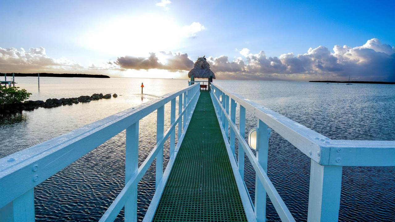 https://bt-photos.global.ssl.fastly.net/flkeys/1280_boomver_1_615519-2.jpg