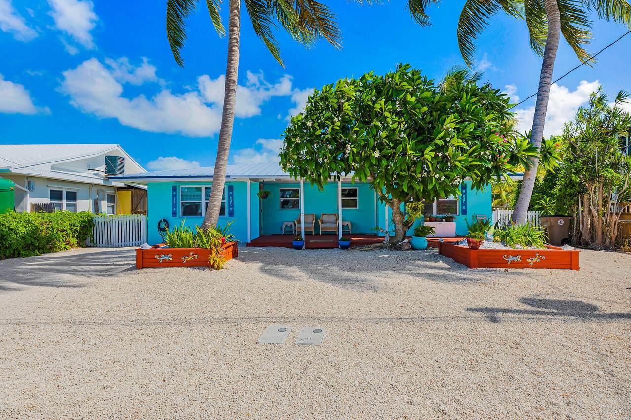 31034 Hollerich Drive - Photo 1