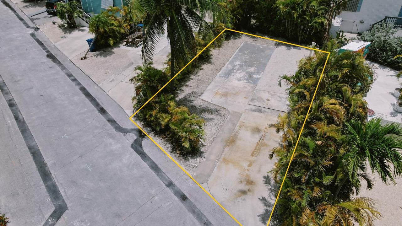 701 Spanish Main Drive - Photo 1