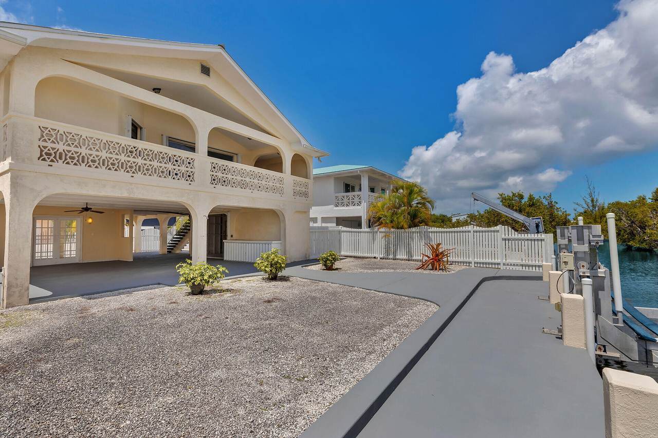 3667 South Seas Street - Photo 1