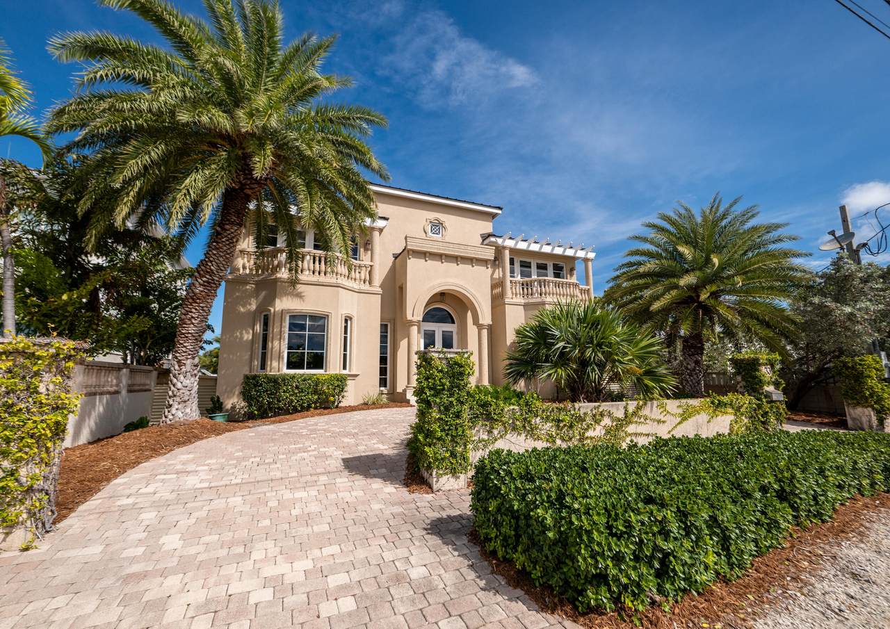 33 Cypress Avenue - Photo 1